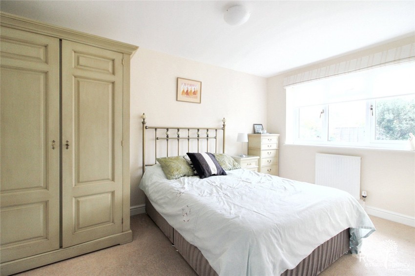 Images for Thatcham, Berkshire