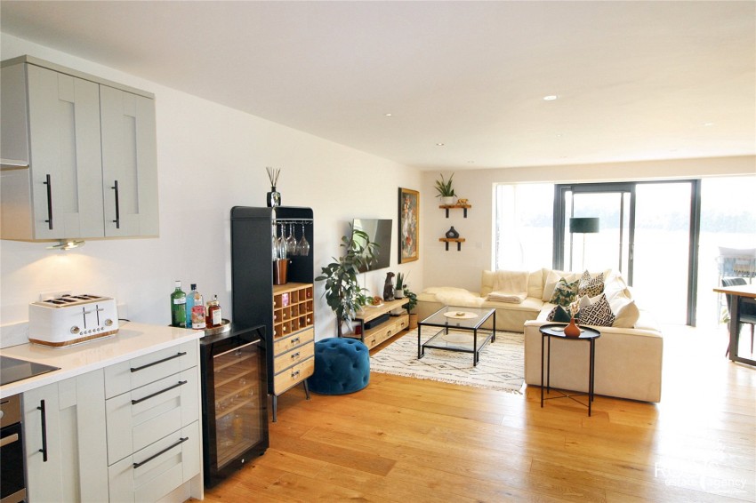 Images for Racecourse Road, Newbury, Berkshire