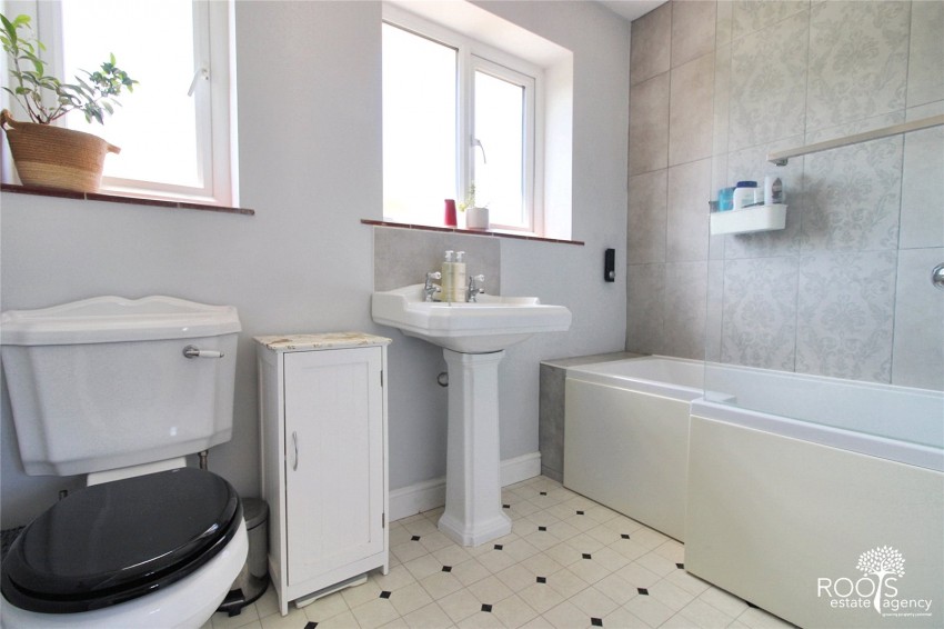 Images for Donnington, Newbury