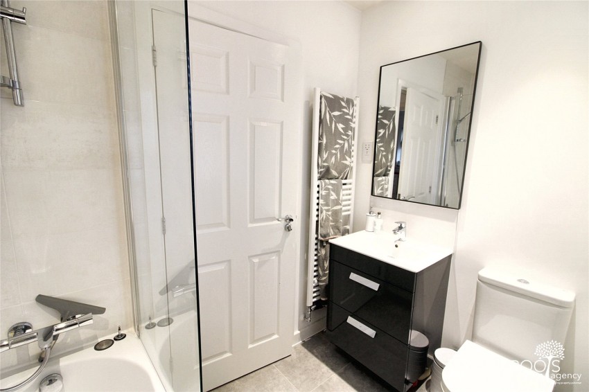 Images for Thatcham, Berkshire