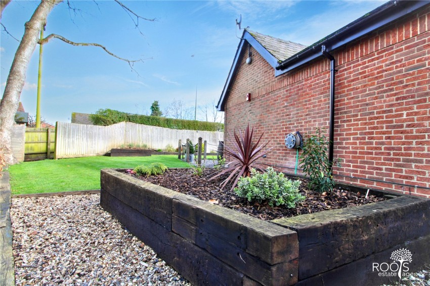 Images for Speen, Newbury, Berkshire