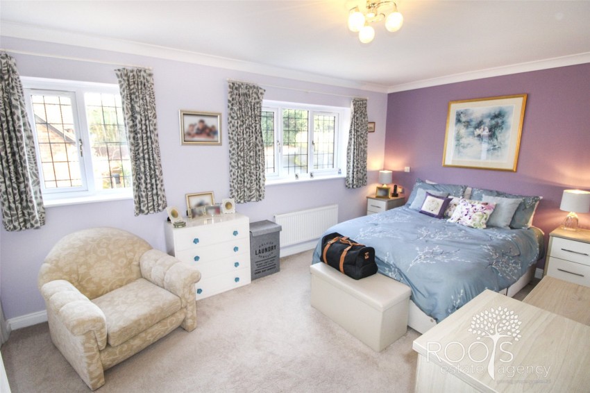 Images for Headley, Thatcham, Hampshire