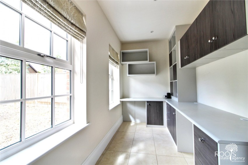Images for Pamber Heath, Tadley, Hampshire