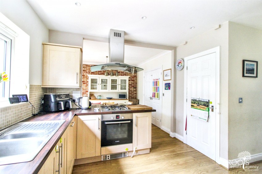 Images for Hermitage, Thatcham